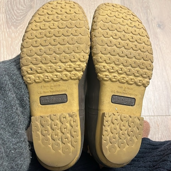 LL Bean Men’s Duck Boots - Picture 5 of 8